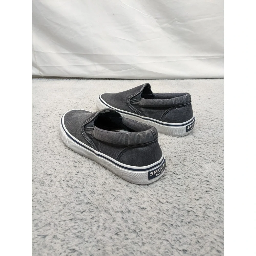NEW Sperry Mens Striper II Slip On‎ Sneaker 5.5M Boat Shoe Navy (STS22405) NIB